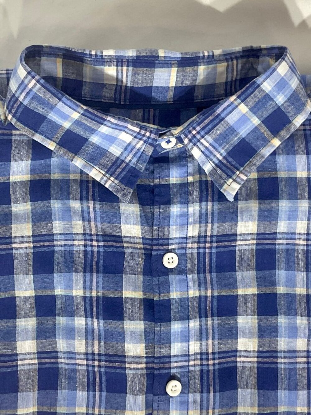 IZOD Mens Size XL Short Sleeve Blue Plaid Button Down Shirt Linen Blend
